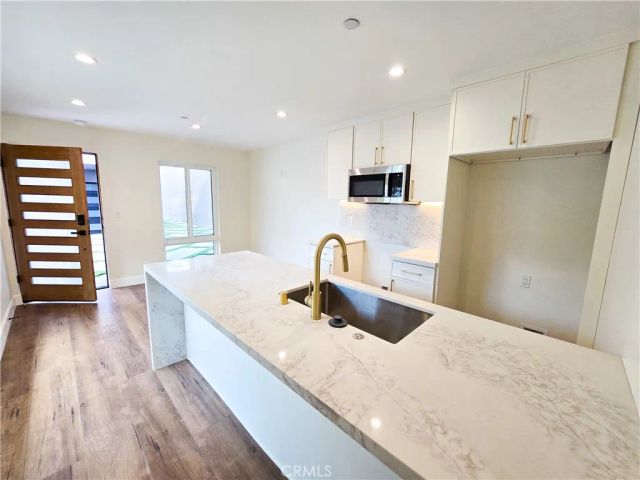 1774 W 37th Place, Los Angeles, CA 90018