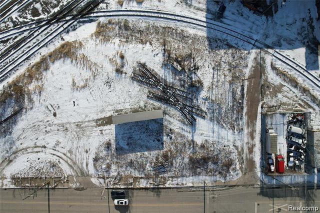 1900 CLAY Street, Detroit, MI 48211