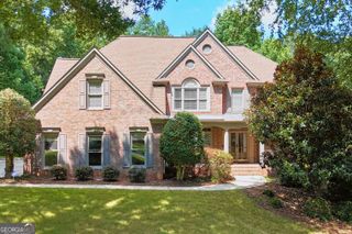 195 Woodcliff Court, Suwanee, GA 30024