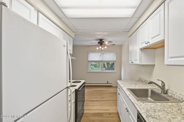 63 Stonehurst Boulevard G, Freehold, NJ 07728