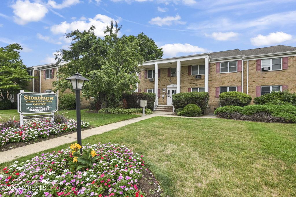 63 Stonehurst Boulevard G, Freehold, NJ 07728