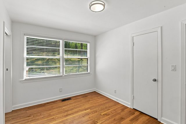 5713 Vine Ridge Drive, Nashville, TN 37205