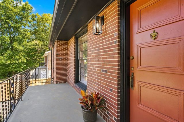 5713 Vine Ridge Drive, Nashville, TN 37205