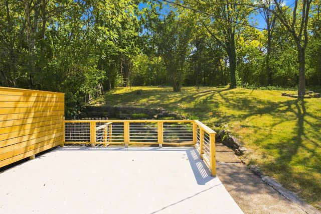 5713 Vine Ridge Drive, Nashville, TN 37205
