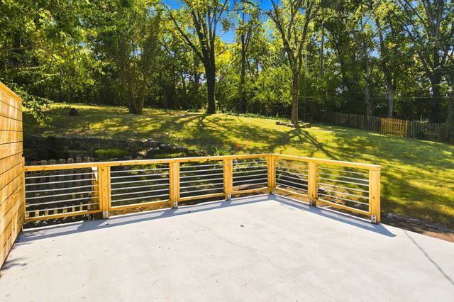 5713 Vine Ridge Drive, Nashville, TN 37205
