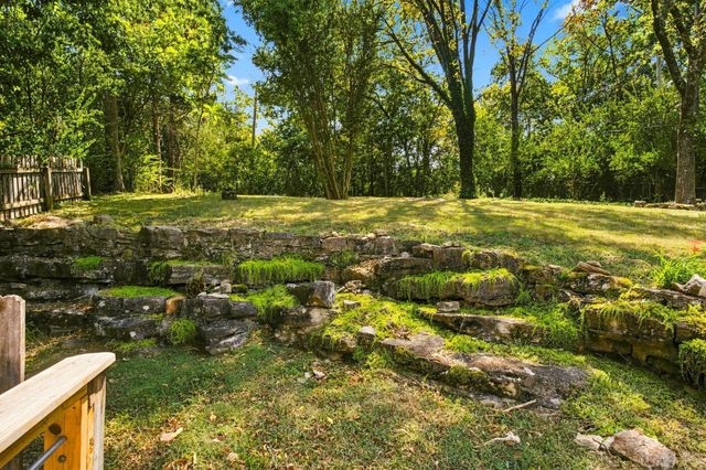 5713 Vine Ridge Drive, Nashville, TN 37205
