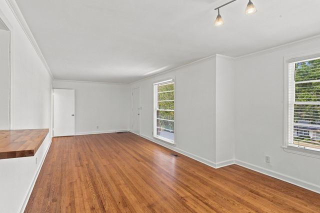 5713 Vine Ridge Drive, Nashville, TN 37205