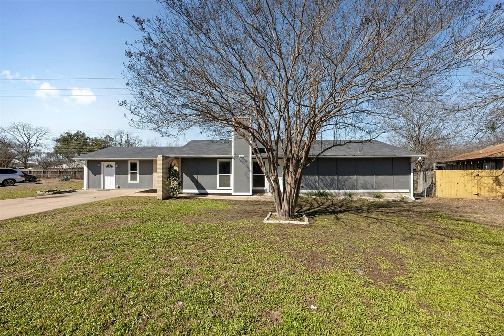 5900 Harwill CIR A, Austin, TX 78723