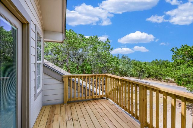 104 Crazy Cross RD, Wimberley, TX 78676