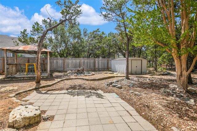 104 Crazy Cross RD, Wimberley, TX 78676