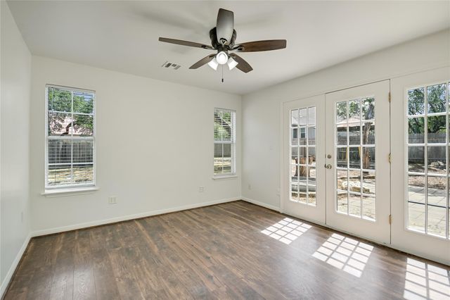 104 Crazy Cross RD, Wimberley, TX 78676