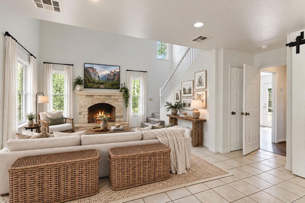 104 Crazy Cross RD, Wimberley, TX 78676