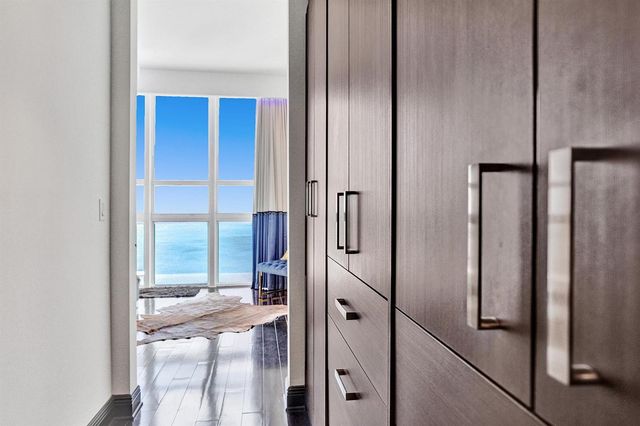951 Brickell Avenue 4308, Miami, FL 33131