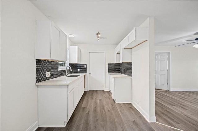 6410 Hartwick Road, Houston, TX 77016