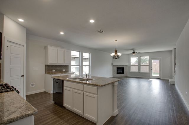 7612 Spring Drive, Watauga, TX 76148