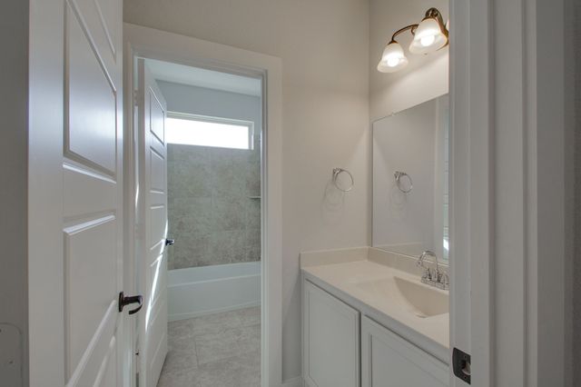 7612 Spring Drive, Watauga, TX 76148