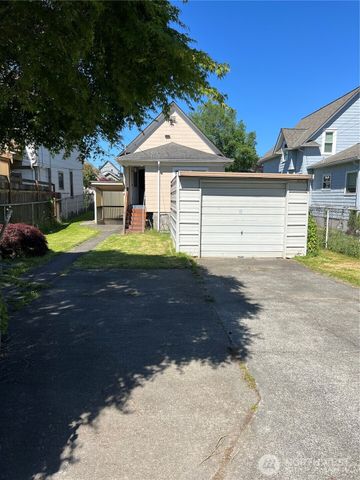 2219 Rockefeller Ave, Everett, WA 98201