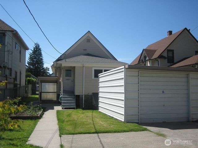 2219 Rockefeller Ave, Everett, WA 98201
