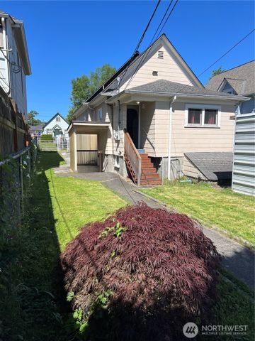 2219 Rockefeller Ave, Everett, WA 98201