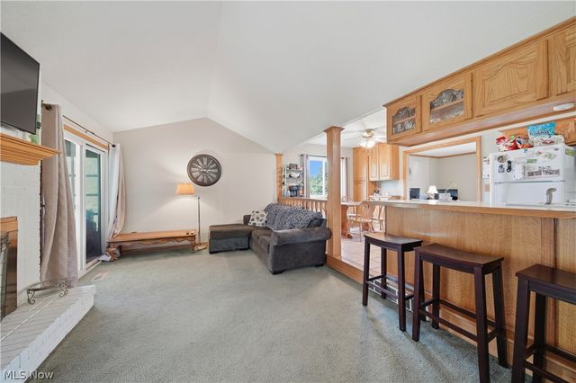 1038 Hampton Drive, Macedonia, OH 44056