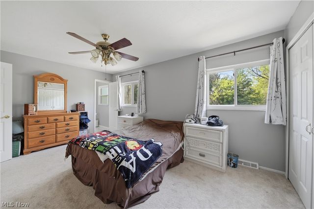 1038 Hampton Drive, Macedonia, OH 44056