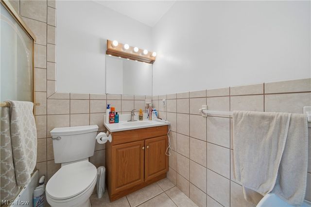 1038 Hampton Drive, Macedonia, OH 44056
