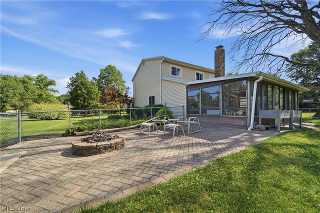 1038 Hampton Drive, Macedonia, OH 44056