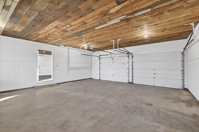 325 E Battle Creek Street, Galesburg, MI 49053
