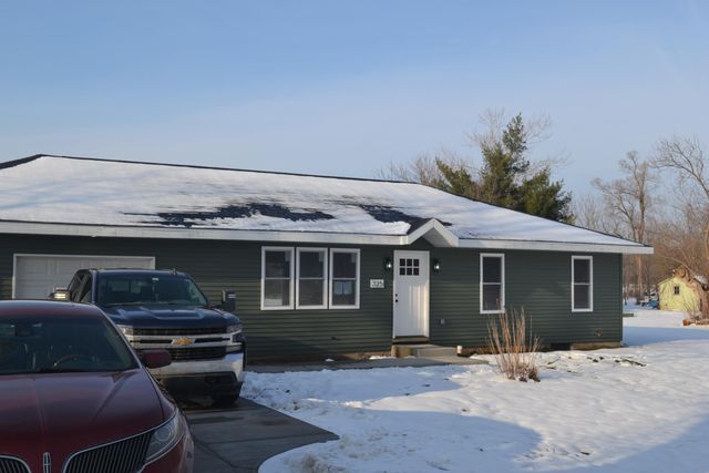 325 E Battle Creek Street, Galesburg, MI 49053