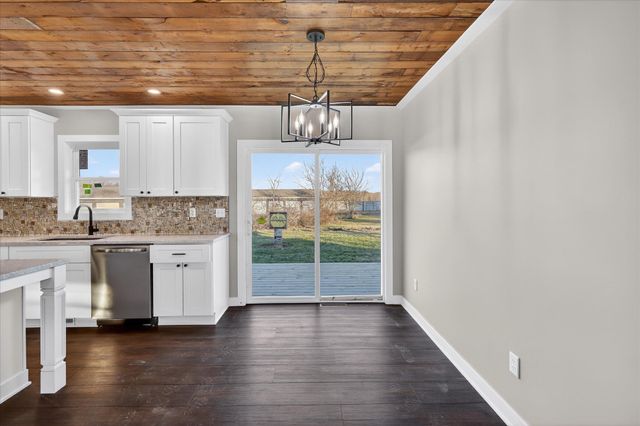 325 E Battle Creek Street, Galesburg, MI 49053