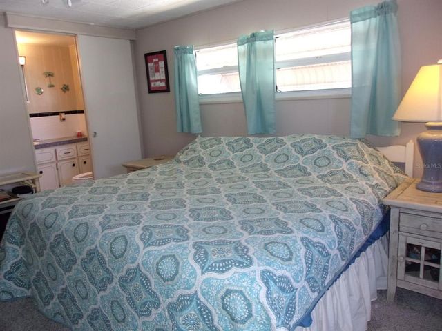722 CAREFREE, Venice, FL 34285