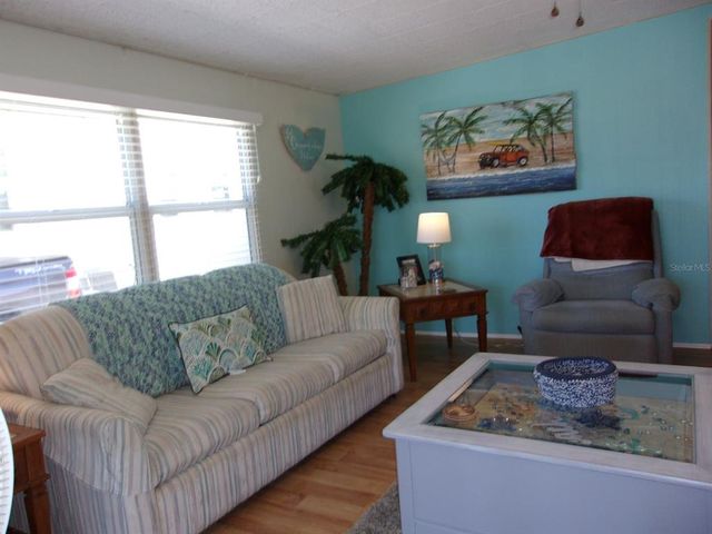722 CAREFREE, Venice, FL 34285