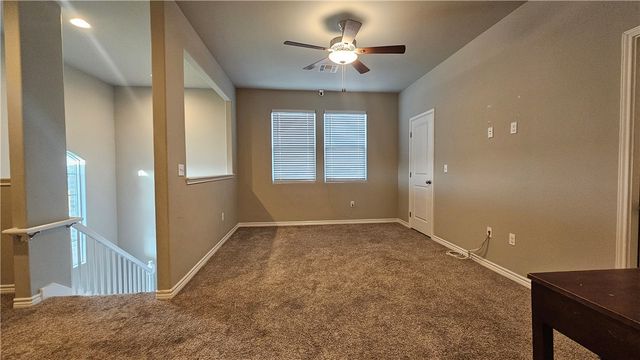 1051 Ocean Breeze St, Portland, TX 78374