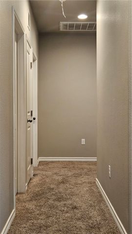 1051 Ocean Breeze St, Portland, TX 78374