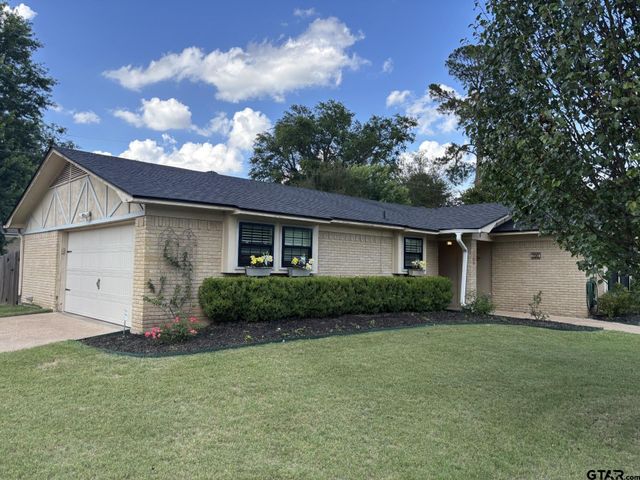 700 David Dr, Tyler, TX 75703