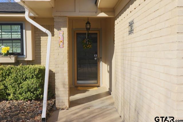 700 David Dr, Tyler, TX 75703