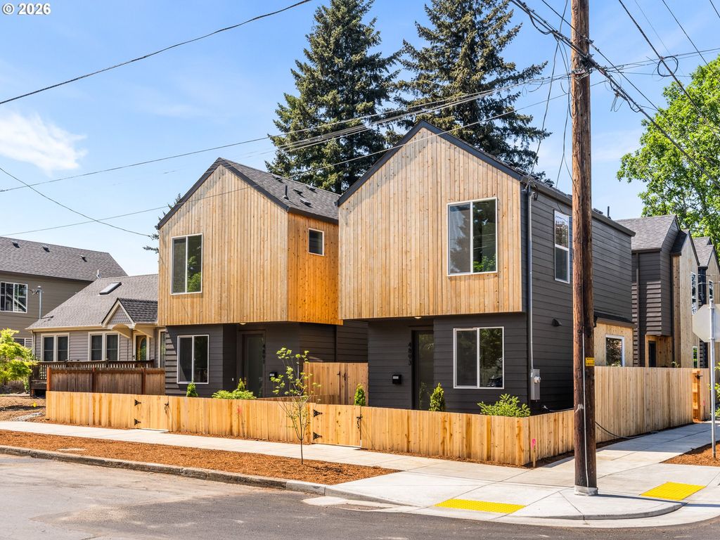 4891 Ne Cesar E Chavez Blvd, Portland, OR 97211
