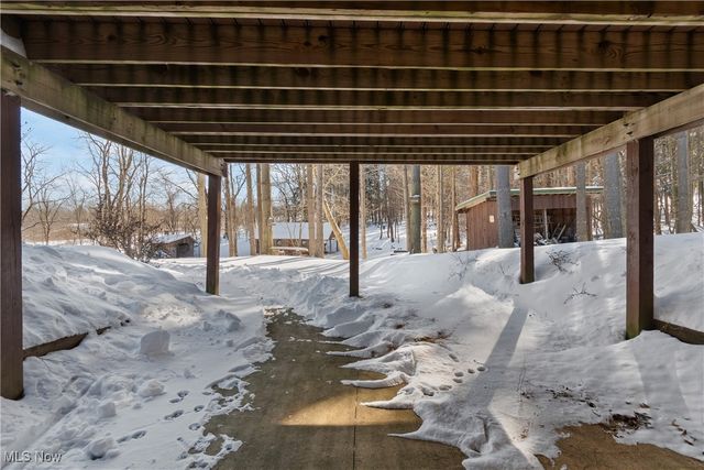 10170 Lawndell Road SW, Navarre, OH 44662