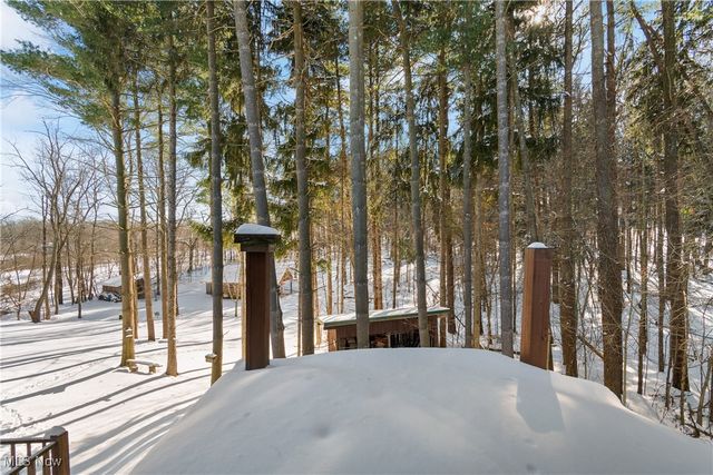 10170 Lawndell Road SW, Navarre, OH 44662