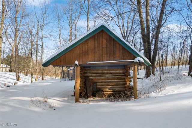 10170 Lawndell Road SW, Navarre, OH 44662