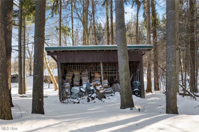 10170 Lawndell Road SW, Navarre, OH 44662