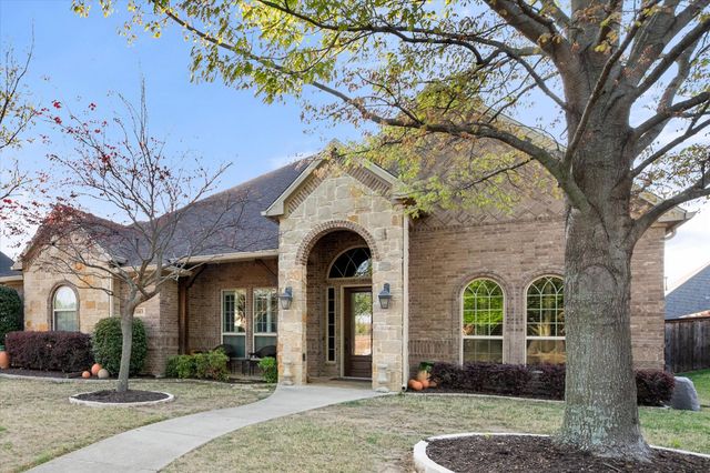 1103 Mckenzie Drive, Mansfield, TX 76063