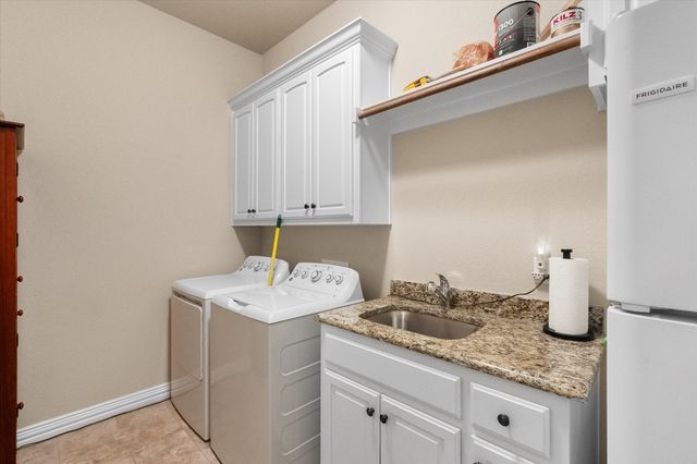 1103 Mckenzie Drive, Mansfield, TX 76063