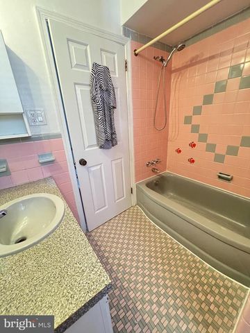 1012 BRIGHTON ST, Philadelphia, PA 19111