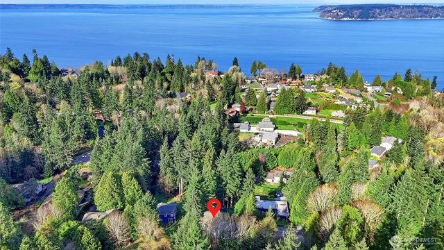 12117 Clearview Drive, Edmonds, WA 98026