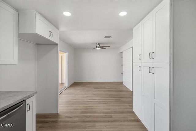 554 Dorena Drive, Newbury Park, CA 91320