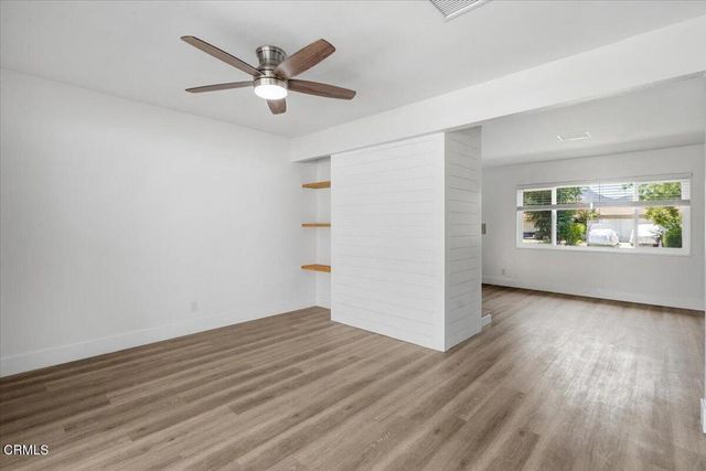554 Dorena Drive, Newbury Park, CA 91320