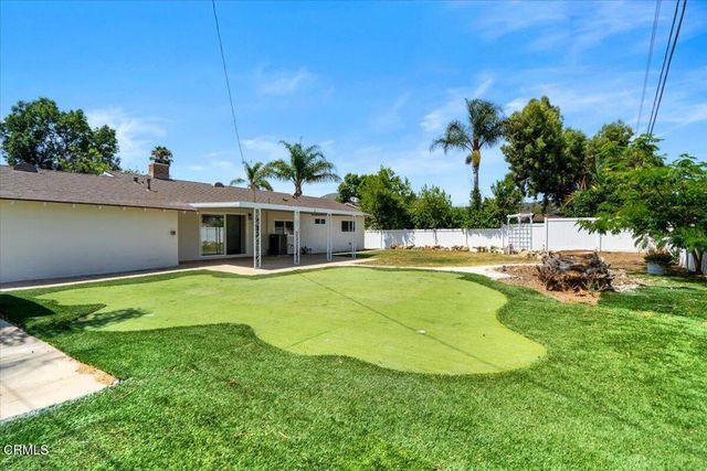 554 Dorena Drive, Newbury Park, CA 91320