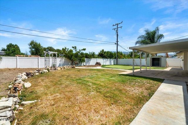 554 Dorena Drive, Newbury Park, CA 91320