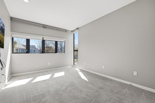 869 HARBOR ISLE CIR W, Memphis, TN 38103